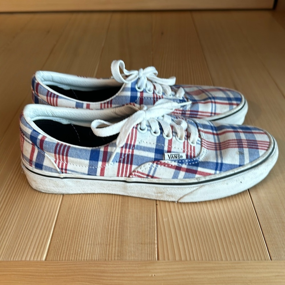 Vans size 8